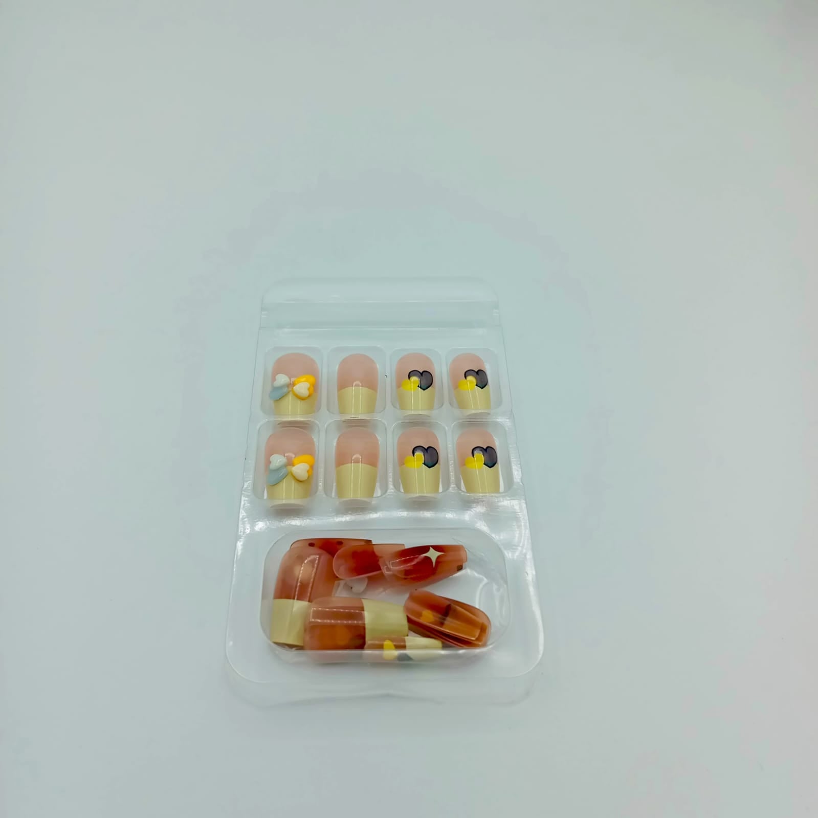Floral Press-On Nails Set - 24 Pieces Sunflower Design