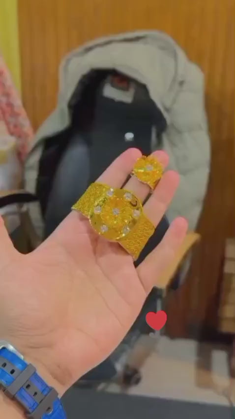 "Gold Floral Bangle and Ring Set